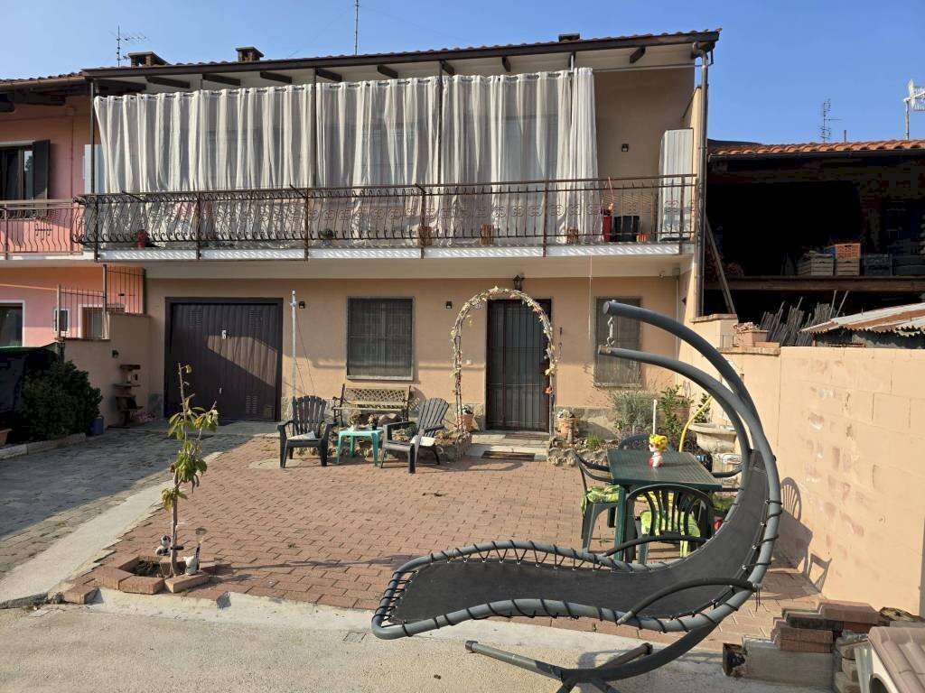 Facciata - Villa Frazione Rossi, Sommariva Perno - photo 1