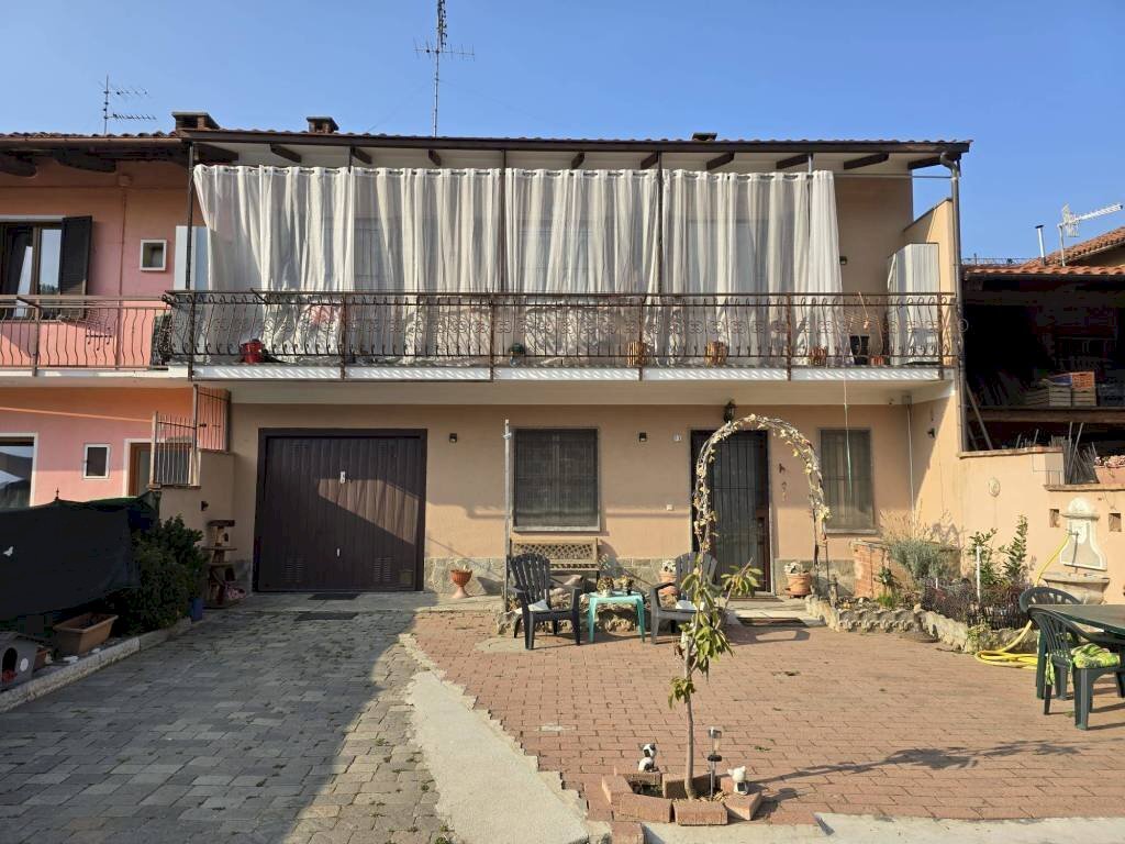 Facciata - Villa Frazione Rossi, Sommariva Perno - photo 2
