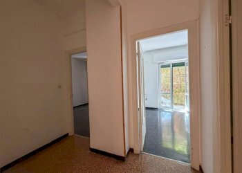 Ingresso - Three-room apartment via Federico Donaver, Genova (neighborhood Marassi) - photo 14