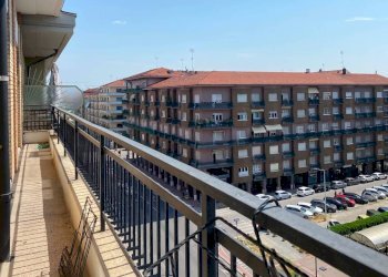 Balcone - Appartamento corso Nizza, 72, Cuneo (zona Donatello) - foto 3