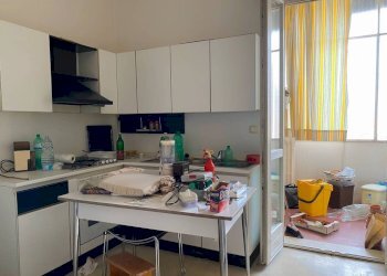 Cucina - Appartamento corso Nizza, 72, Cuneo (zona Donatello) - foto 12