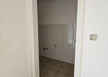 Cucina - Appartamento via Serafino Grassi, 81, Asti - foto 6