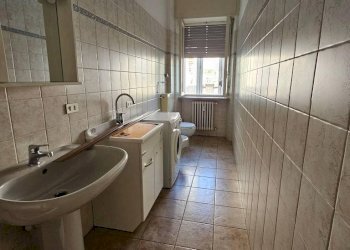 Bagno - Appartamento via Serafino Grassi, 81, Asti - foto 8