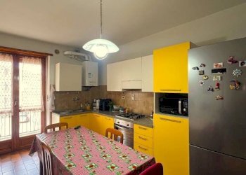 Cucina - Trilocale via Brigata Taurinense, 6, Luserna San Giovanni - foto 7
