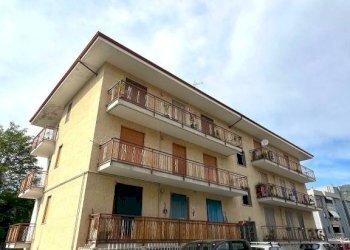 Facciata - Trilocale via Brigata Taurinense, 6, Luserna San Giovanni - foto 27