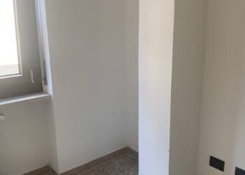 Stanza non arredata - Three-room apartment Alessandria - photo 6