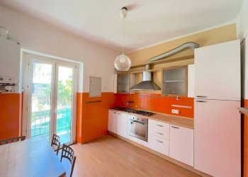 Cucina - Bilocale via Giuseppe Pessale, 6A, Genova (zona Nervi) - foto 13