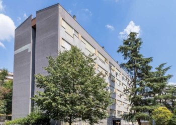 Facciata 2. - Bilocale viale Beata Vergine del Carmelo, Roma (zona Mostacciano) - foto 22