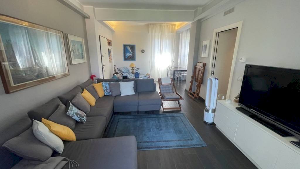 Salone - Quadrilocale via Madonnetta, Santa Margherita Ligure - foto 1
