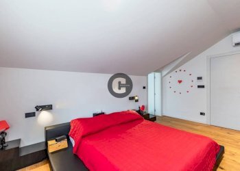 Camera da letto - Villa via Casale, San Mauro Torinese - photo 50