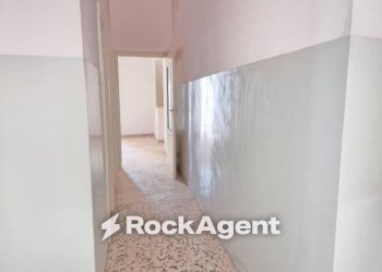 Corridoio - Casa indipendente via Casina di Dentro, 3, Bitonto - foto 9