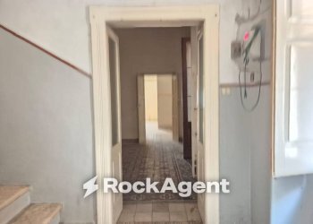 Corridoio - Casa indipendente via Casina di Dentro, 3, Bitonto - foto 11
