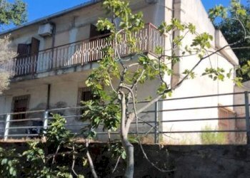 Facciata - Casa indipendente contrada farri, Grotteria - foto 1