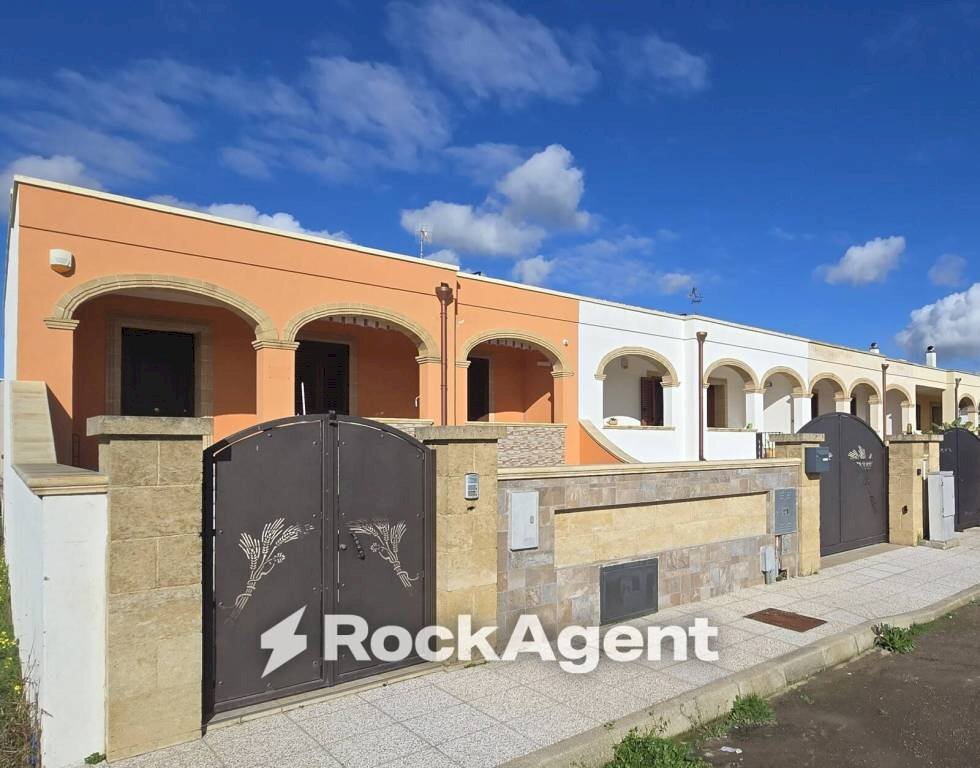 Facciata - Terraced Villa via Paolo Borsellino, 16, Morciano di Leuca - photo 1