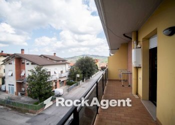 Terrazzo - Appartamento Montecalvo in Foglia - foto 27