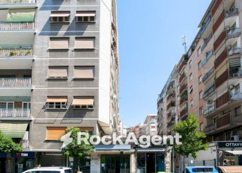 Facciata - Negozio via Tiburtina, 545, Roma - foto 15