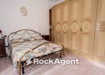 Camera da letto - Quadrilocale via Piave 30/C, Gradoli - foto 14