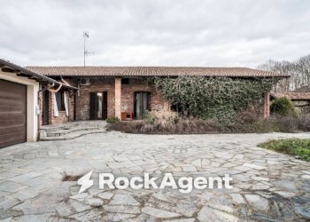Facciata - Villa via Matteotti, 20, Sartirana Lomellina - photo 2