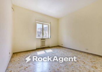 Camera da letto - Three-room apartment via Prolungamento Matteotti, Sarno - photo 4