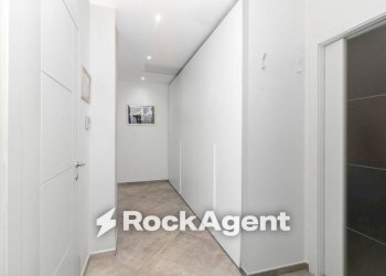 Corridoio - Apartment via Tripoli, 115, Torino (neighborhood Santa Rita) - photo 23