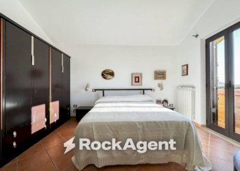 Camera da letto - Villa contrada Donnantona, 19, Borgia - photo 15