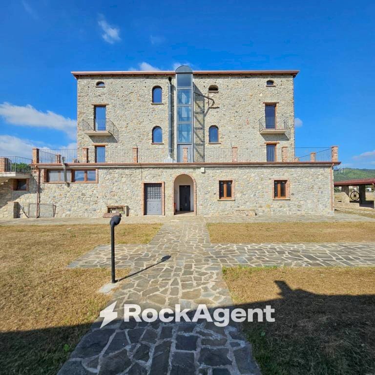 Facciata - Altro via Quattroponti 7, Casal Velino - foto 2