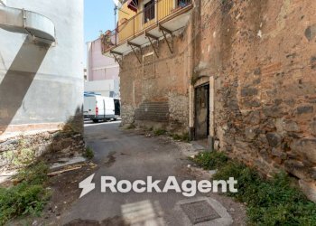 Zona - Magazzino piazza Maravigna, 9, Catania - foto 33