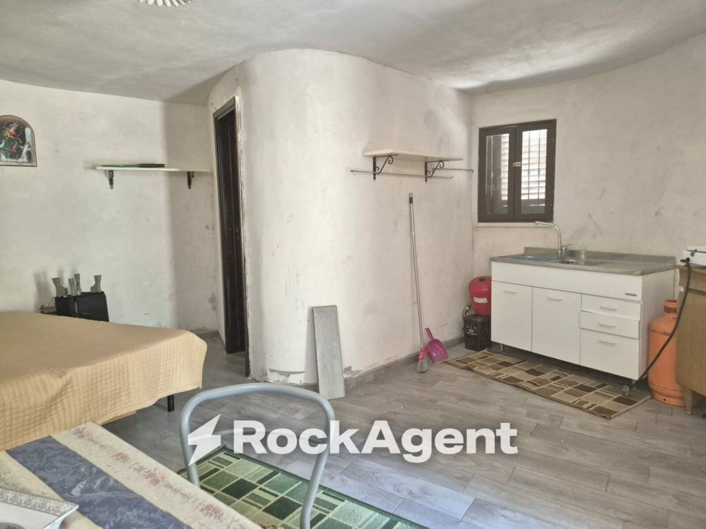 Cantina - Rustico viale Pandolfelli, Andria - foto 3