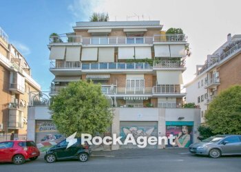 Facciata - Four-room apartment via Guido Guinizelli, 86, Roma - photo 25