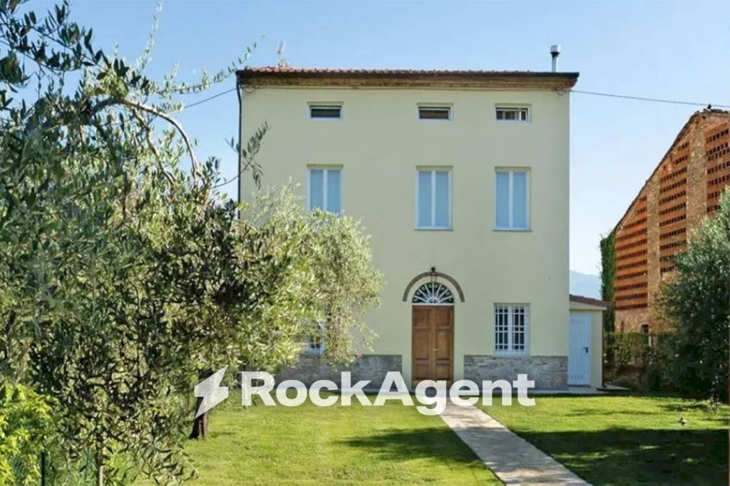 Facciata - Villa via Cardinale A. Pacini, 12, Capannori - photo 3