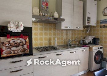 Cucina - Trilocale via Giuseppe Mazzini, 108, Alba Adriatica - foto 4