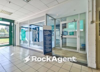 Interno non residenziale - Office via Amilcare Ponchielli, 23, Bologna (neighborhood Savena) - photo 1