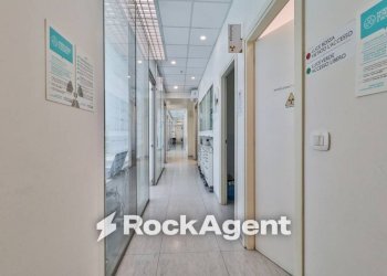 Interno non residenziale - Office via Amilcare Ponchielli, 23, Bologna (neighborhood Savena) - photo 4