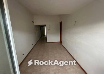 Cucina - Attico via del Villino, Alanno - foto 12