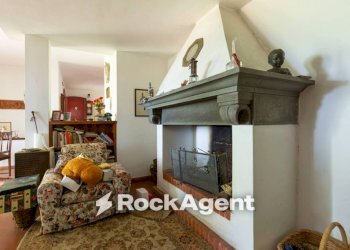 Salone - Villa via Poggio alla Pietra, 9, Lajatico - foto 9