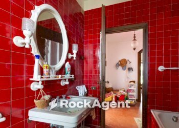 Bagno - Villa via Poggio alla Pietra, 9, Lajatico - foto 38