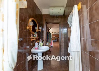 Bagno - Villa via Poggio alla Pietra, 9, Lajatico - foto 39