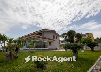Giardino - Villa via Canalicchio, 9, Stalettì - photo 2