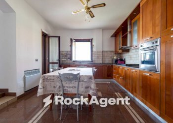 Cucina - Villa via Canalicchio, 9, Stalettì - photo 11