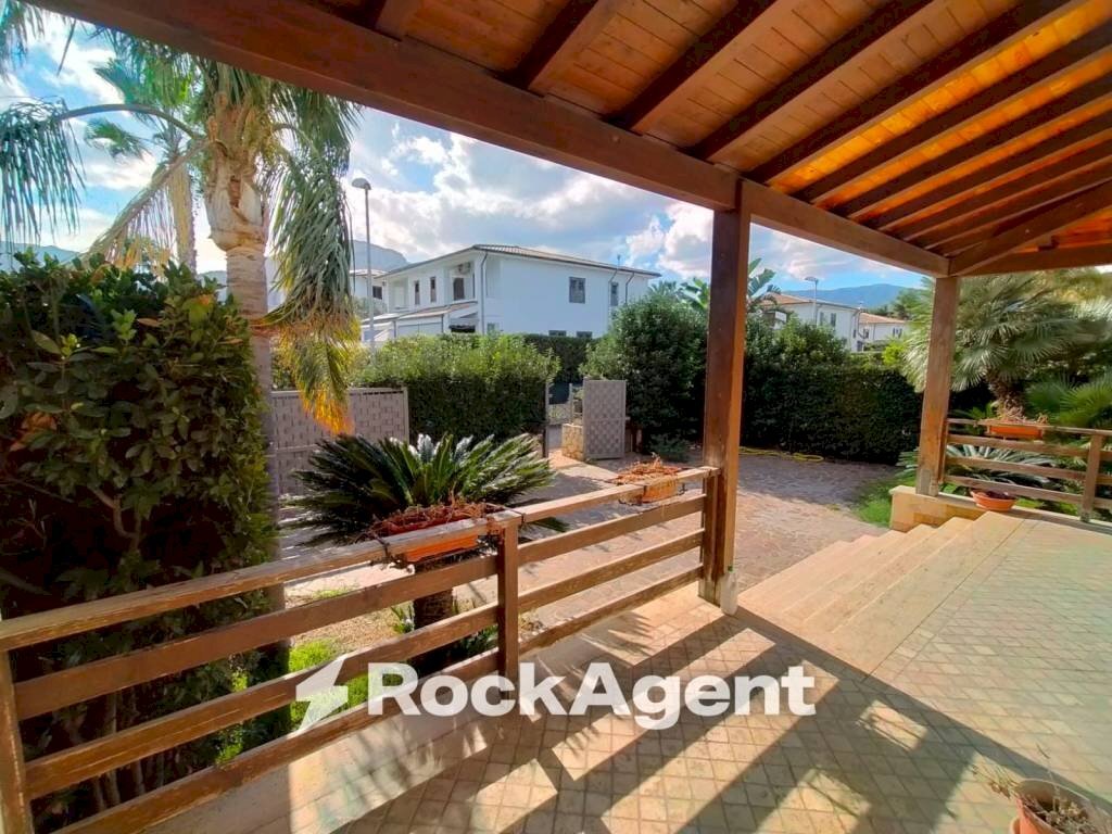 Veranda - Villa viale del Levante, 83, Carini - foto 1