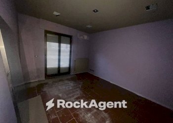 Stanza non arredata - Stabile - Palazzo via Emilio Vecchia, Varazze - foto 12