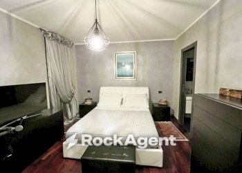 Camera da letto - Villa Lucca (zona Santa Maria a Colle) - foto 28