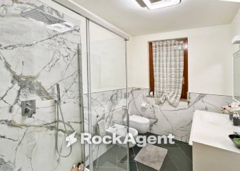 Bagno - Villa Lucca (zona Santa Maria a Colle) - foto 30