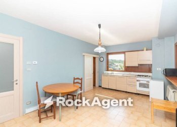 Cucina - Villa Regione Garrone, 3, Reano - foto 21