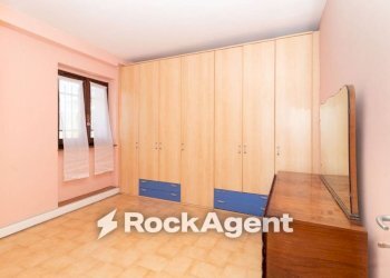 Camera da letto - Villa Regione Garrone, 3, Reano - foto 24
