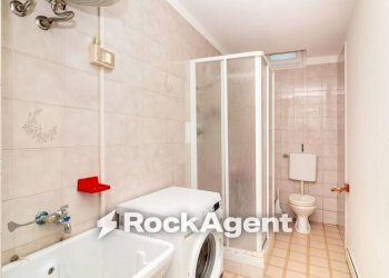 Bagno - Villa Regione Garrone, 3, Reano - foto 27