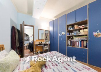 Camera da letto - Trilocale vico Giannini, Genova (zona Centro Storico) - foto 12