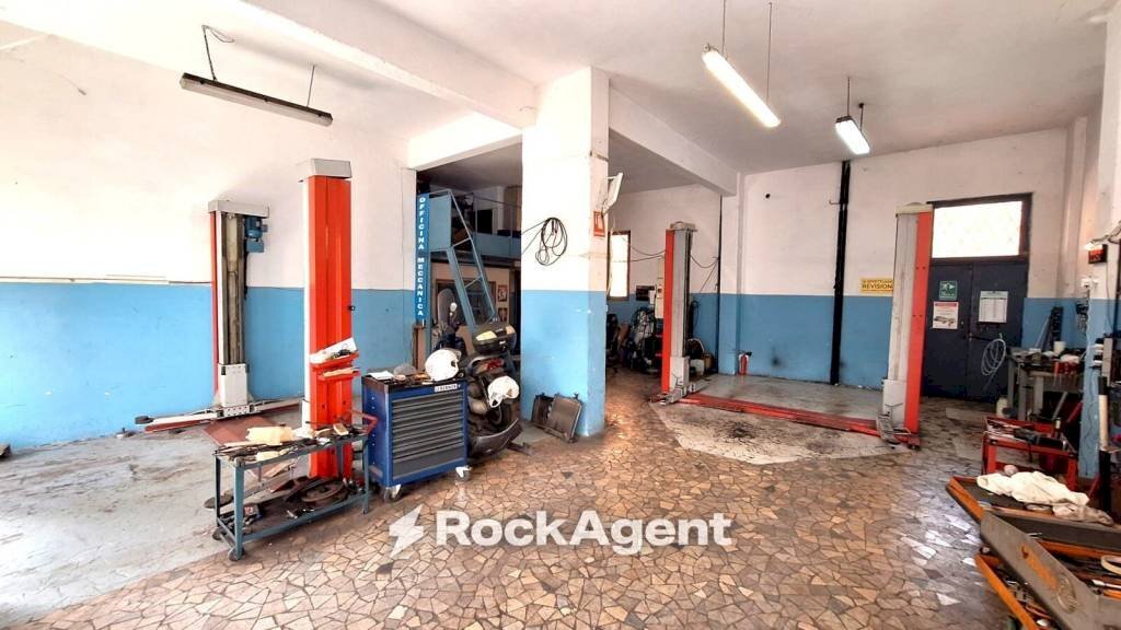 Interno non residenziale - Negozio via Nino Costa, Roma - foto 3
