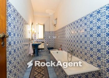 Bagno - Appartamento via Federico Ciccaglione, 15, Catania - foto 16
