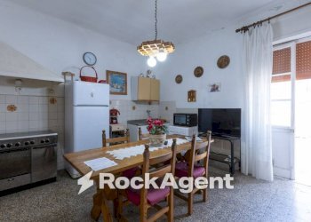 Cucina - Casa indipendente via Giuseppe Bandi, 20, Livorno - foto 10